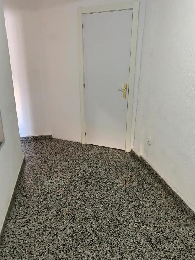 Apartamento De Habitaciones Privadas En El Centro De マラガ エクステリア 写真